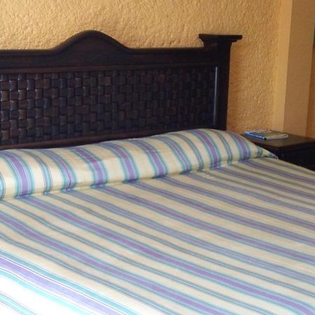 Hotel Villa Monarca Inn Zitácuaro Cameră foto