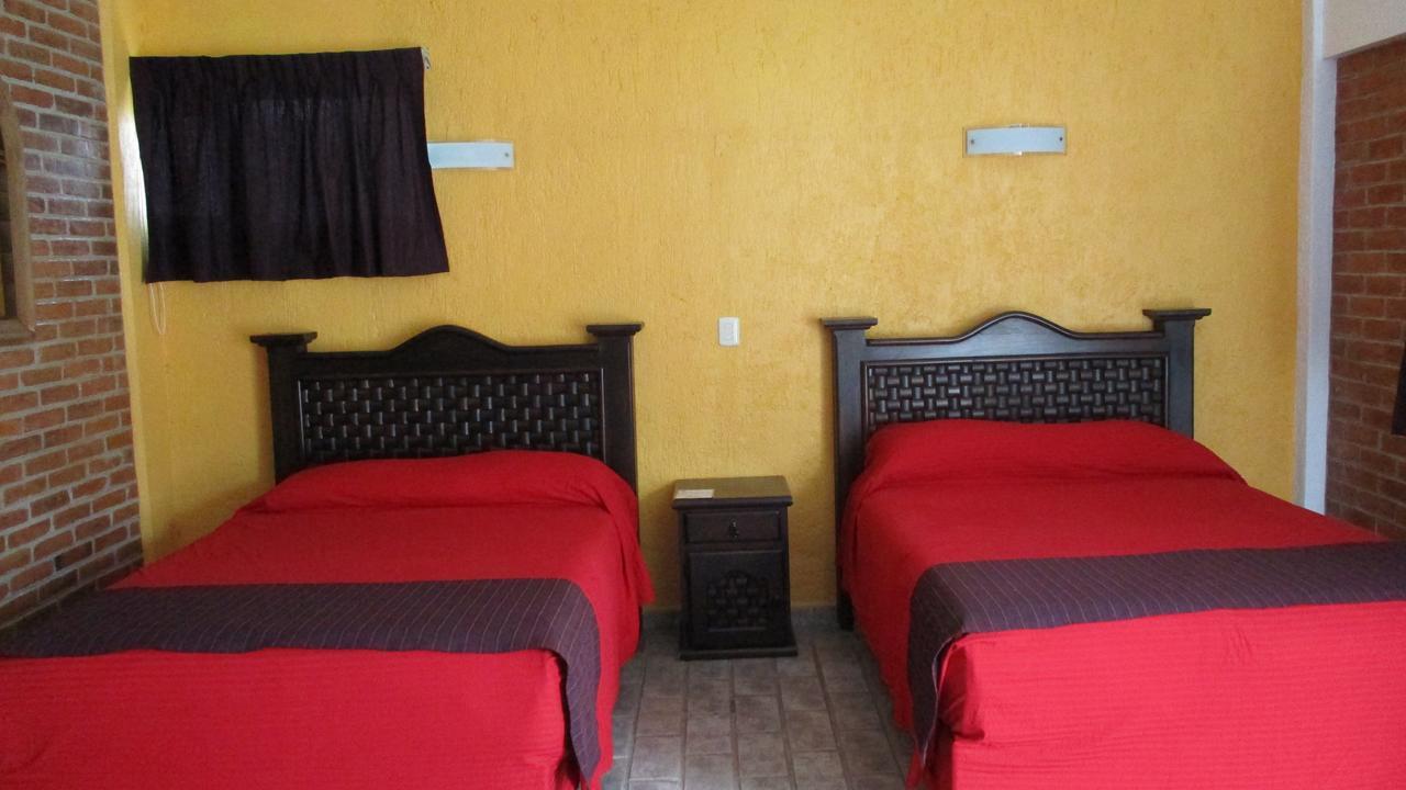 Hotel Villa Monarca Inn Zitácuaro Exterior foto